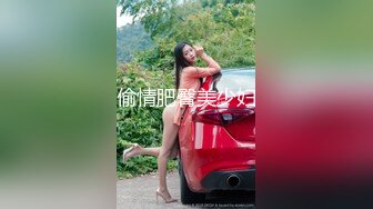 白色西装牛仔裤性感妹子