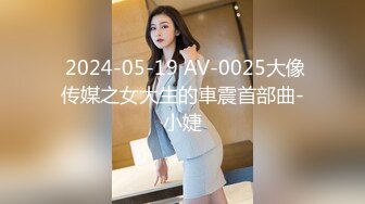 艺校水嫩漂亮的2美女为了赚外快和3男到KTV厕所啪啪