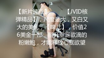 极品良家少妇露脸吃鸡巴，有点点韵味 看着特别风情，吃了一会儿淘气不想吃la！