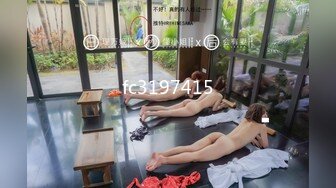 一镜到底OL黑丝袜硬上中出嵌套外卖小哥女主人的假屌掉了于是女主人勾引外送员⋯⋯