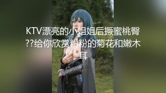 【新片速遞 】公园女厕偷窥热裤少妇的黑鲍鱼⭐黑逼缝张着大口