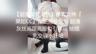 (体院直男) (试看版) 恋脚金主体院操场视频调教阳光弟弟暴露大脚完成任务满足淫欲