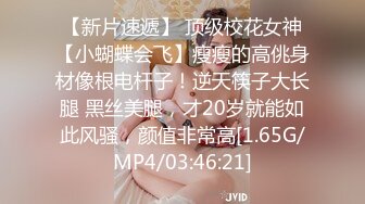 穿着水手服的美少女在酒店床上浴室喜欢被捆绑调教